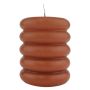 Bougie bloc MONISHA avec des rainures horizontales, cognac, 11cm, Ø9cm, 69h - Made in Germany