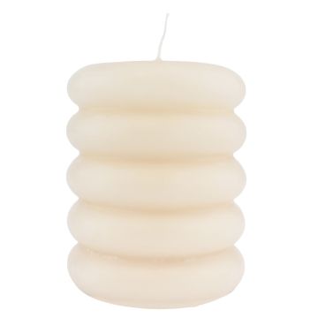 Bougie bloc MONISHA avec des rainures horizontales, crème, 11cm, Ø9cm, 69h - Made in Germany