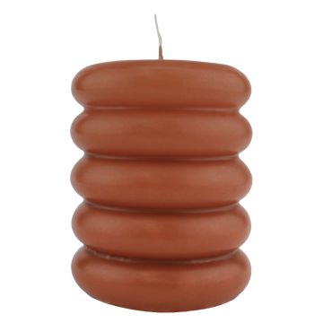 Bougie bloc MONISHA avec des rainures horizontales, cognac, 11cm, Ø9cm, 69h - Made in Germany