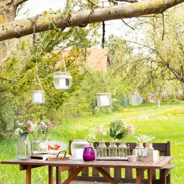 Fête romantique au jardin Fête romantique au jardin