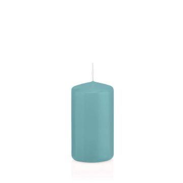 Bougie pilier MAEVA, turquoise, 12cm, Ø6cm, 40h - Made in Germany