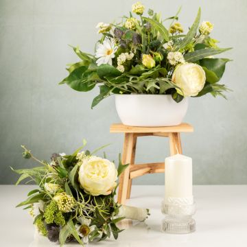 Bouquet de mariage exclusif / composition florale blanc-vert - demande d'un client d'une entreprise de bateaux de croisière