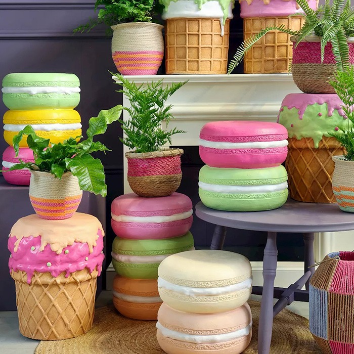 Tables d'appoint / Tabourets