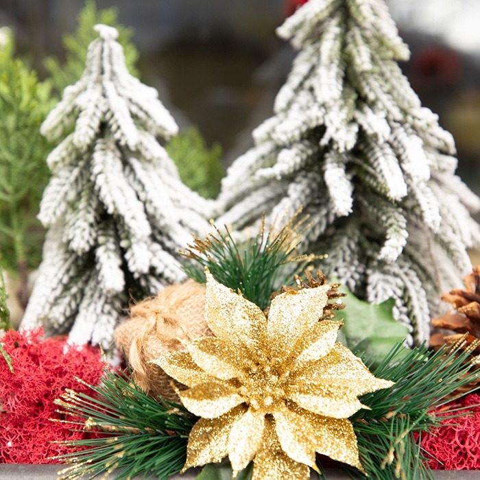 Idées DIY pour décorer des sapins