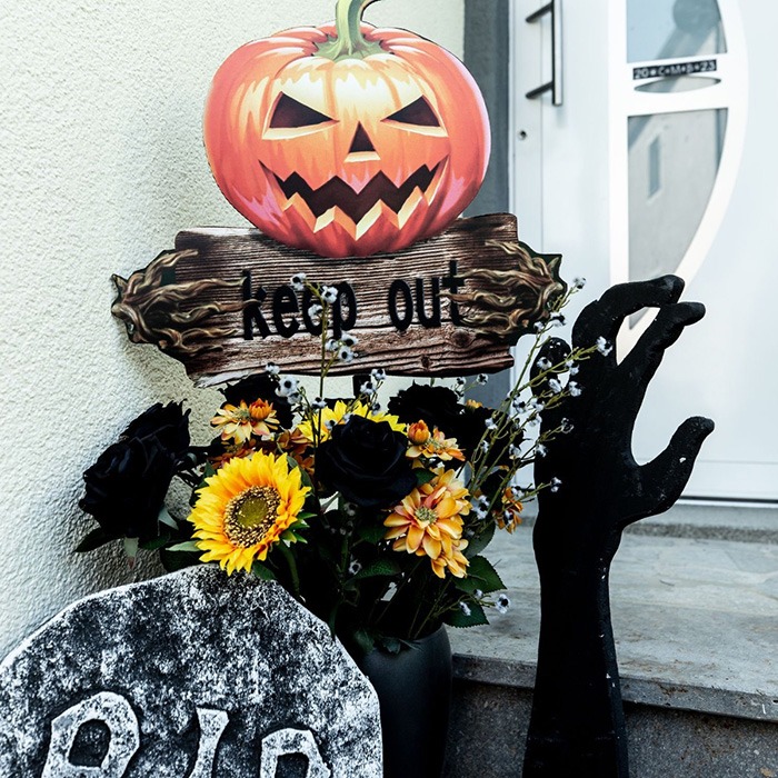 Looks Halloween